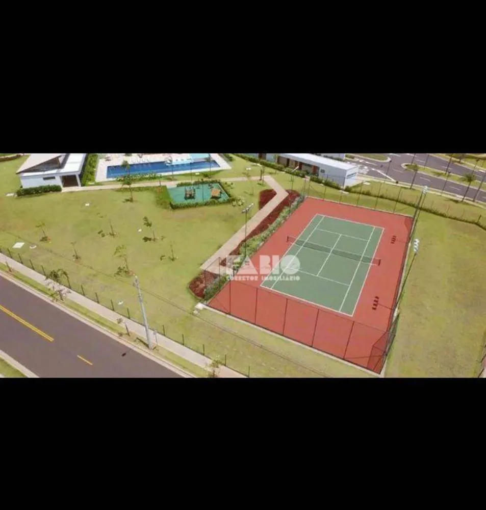 Loteamento e Condomínio, 300 m² - Foto 1