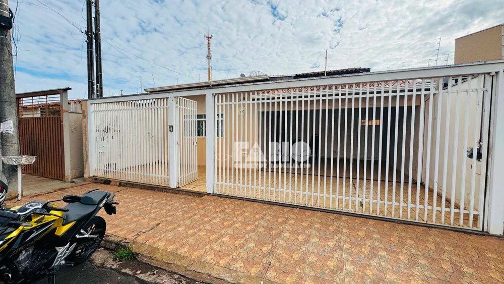 Casa, 3 quartos, 146 m² - Foto 1