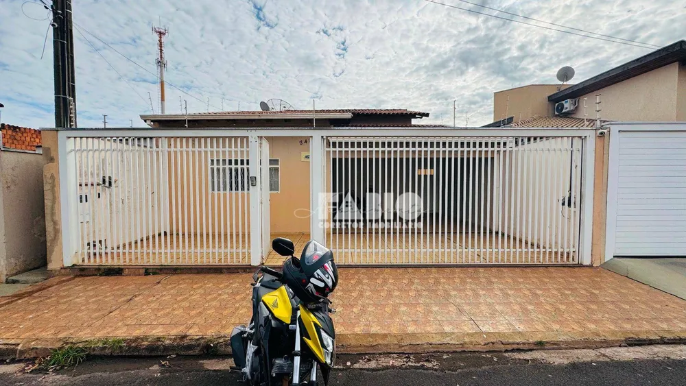 Casa, 3 quartos, 146 m² - Foto 2