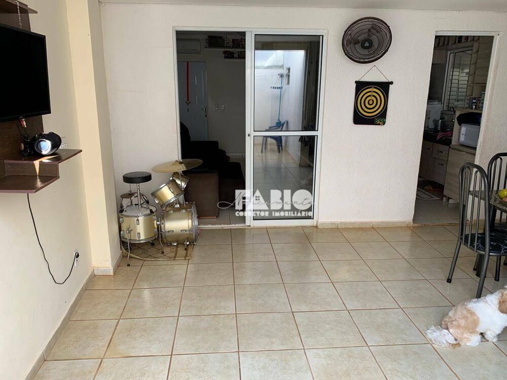 Casa de Condomínio, 2 quartos - Foto 1