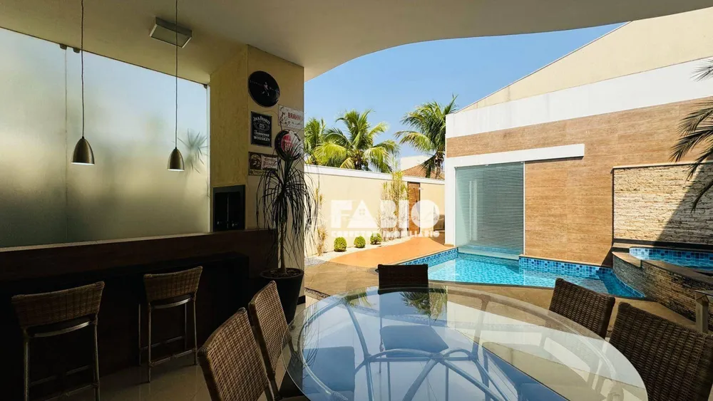 Casa, 4 quartos, 350 m² - Foto 8