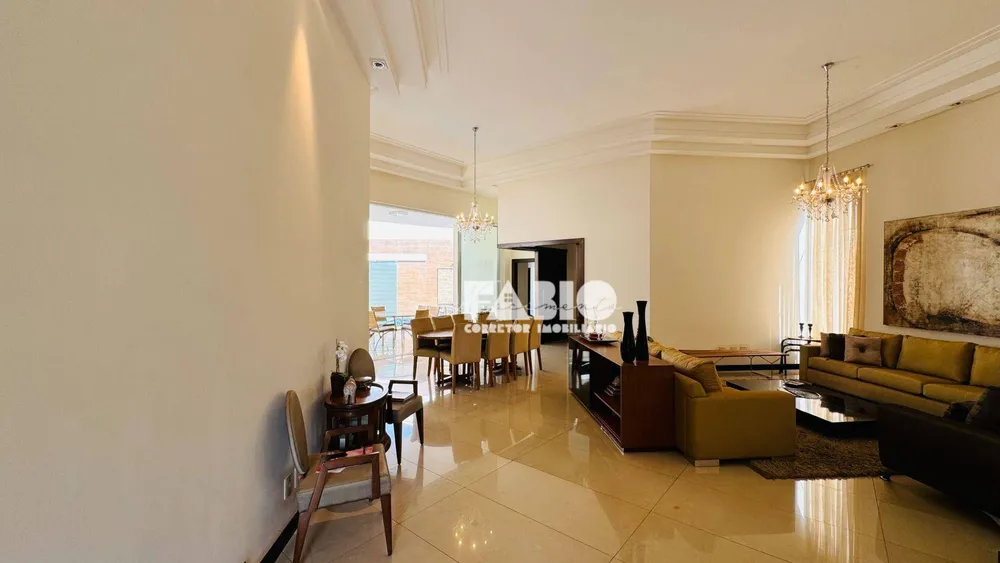 Casa, 4 quartos, 350 m² - Foto 1