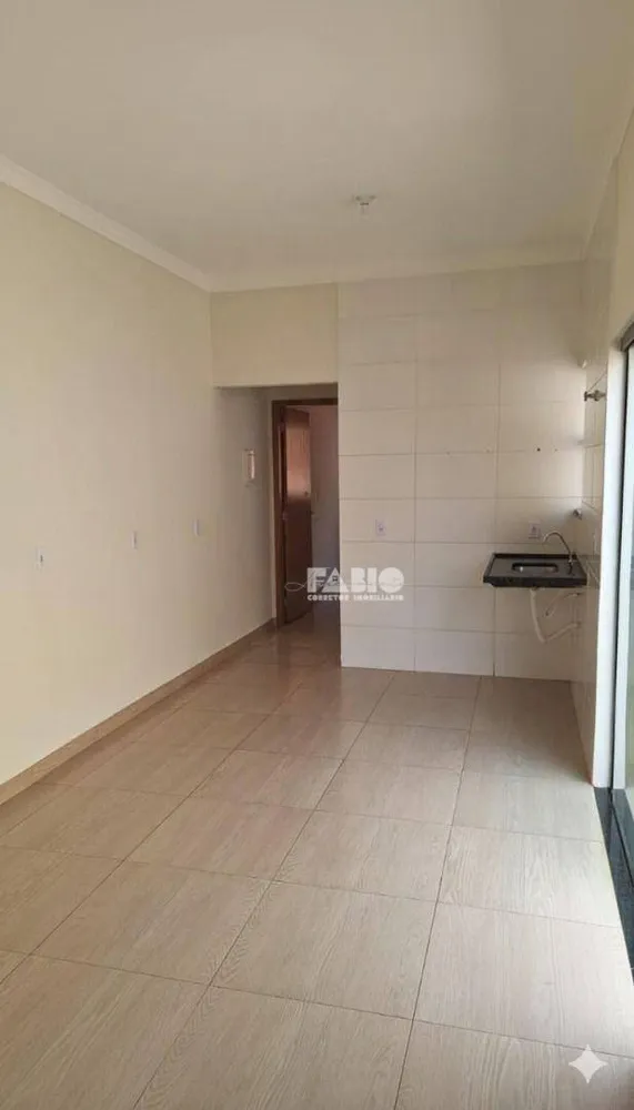 Casa, 2 quartos, 78 m² - Foto 2
