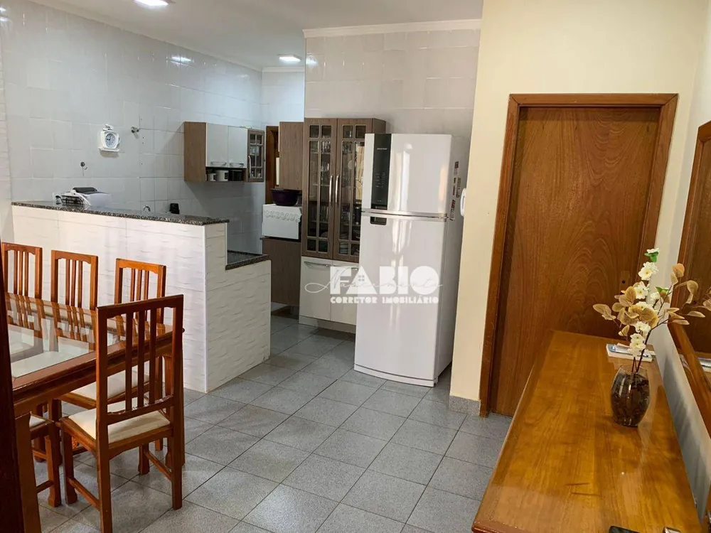 Casa, 3 quartos, 180 m² - Foto 9