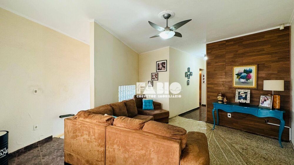 Sobrado, 3 quartos, 228 m² - Foto 4