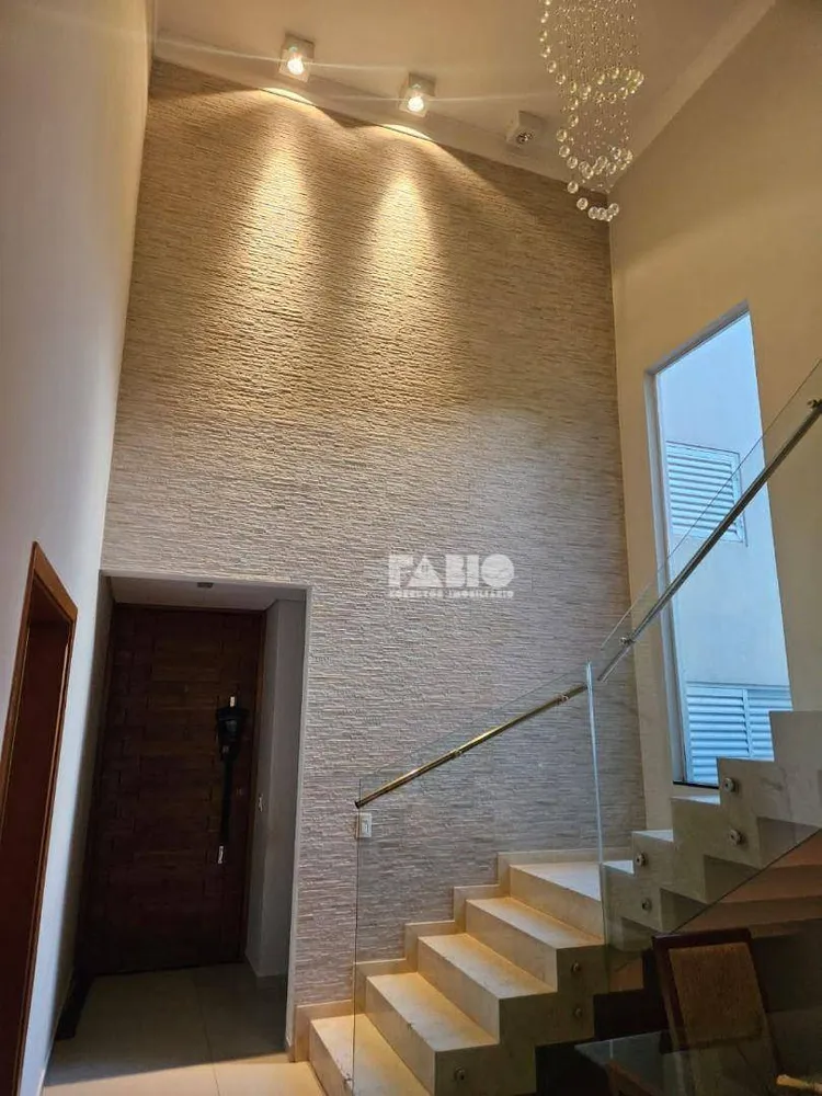 Sobrado, 3 quartos, 240 m² - Foto 4