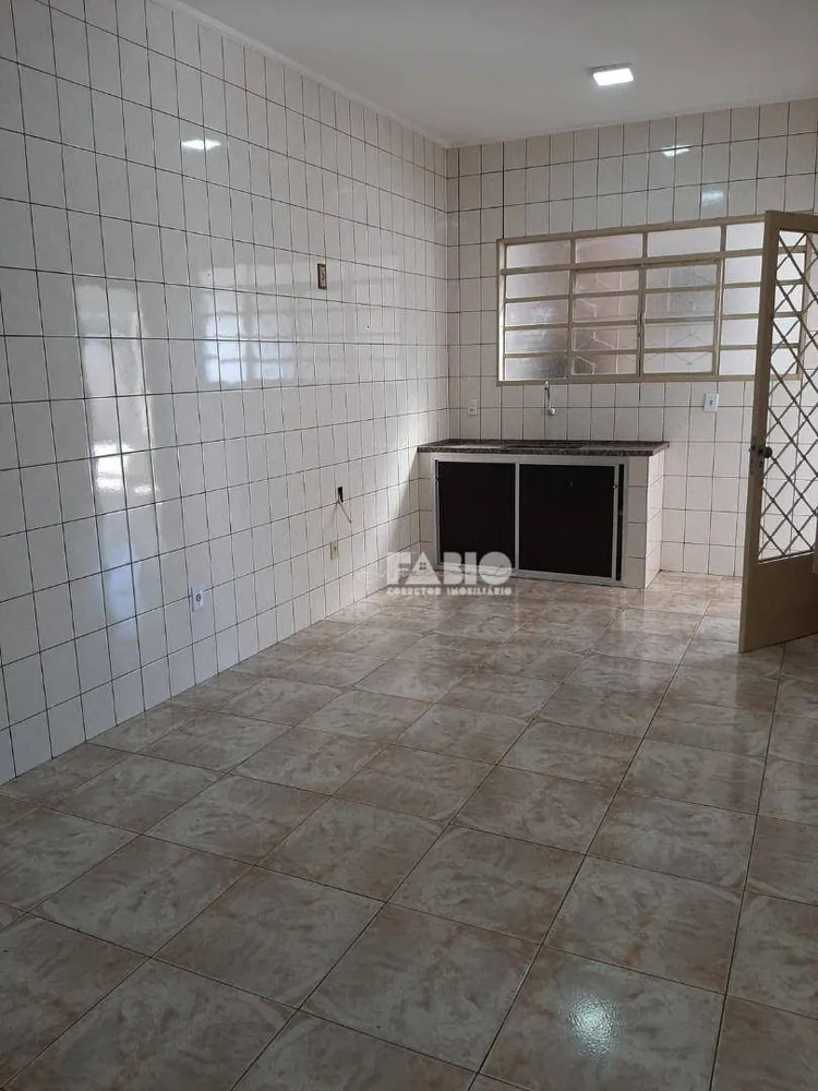 Casa, 3 quartos, 225 m² - Foto 4