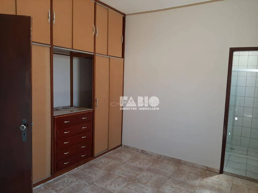 Casa, 3 quartos, 225 m² - Foto 3