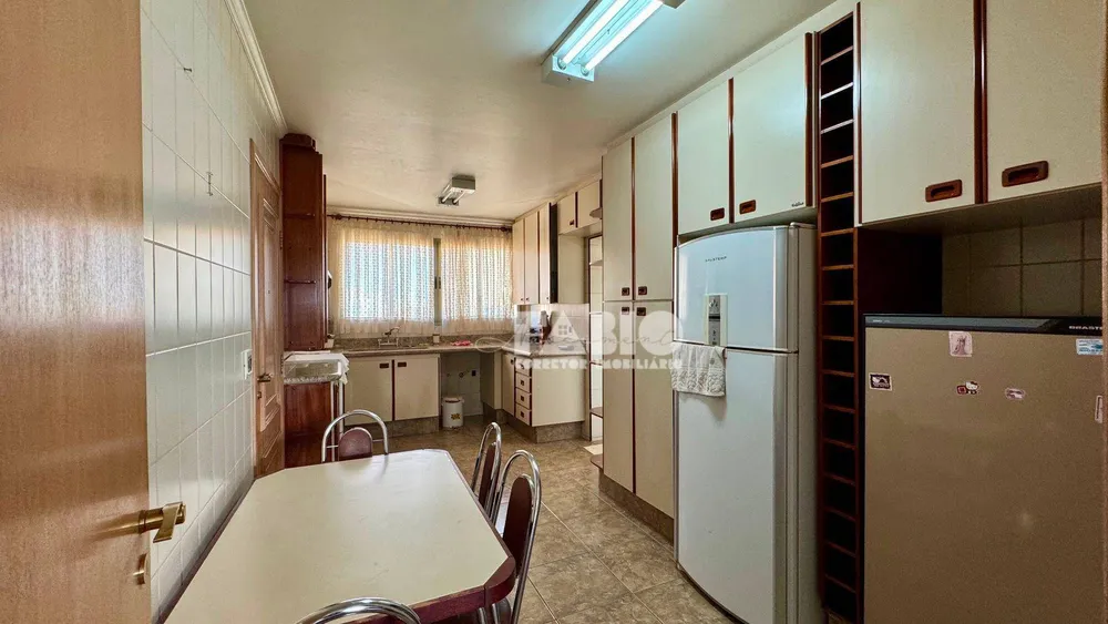 Apartamento, 4 quartos, 139 m² - Foto 2