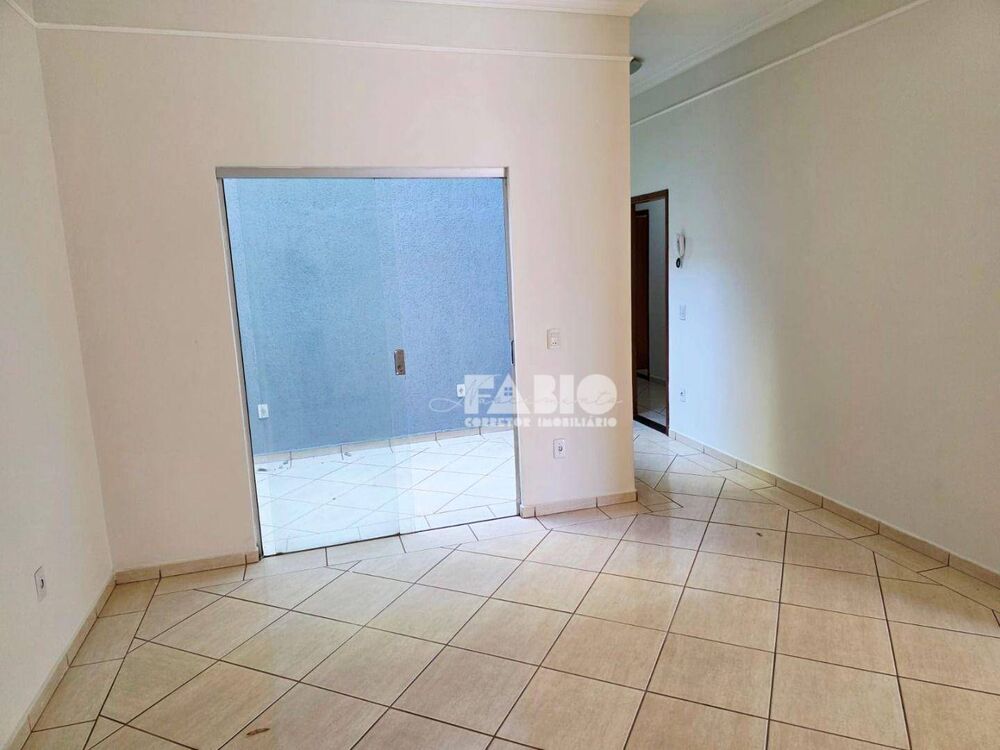 Casa, 3 quartos, 285 m² - Foto 4