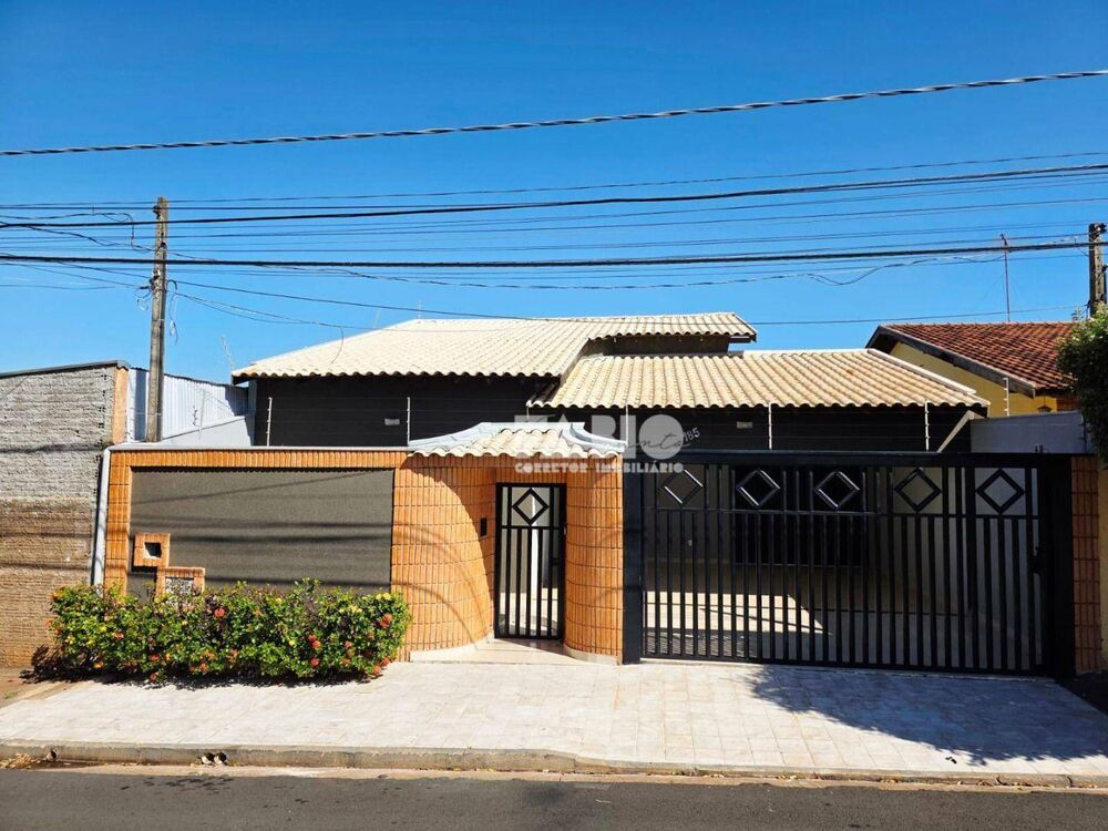 Casa, 3 quartos, 285 m² - Foto 1