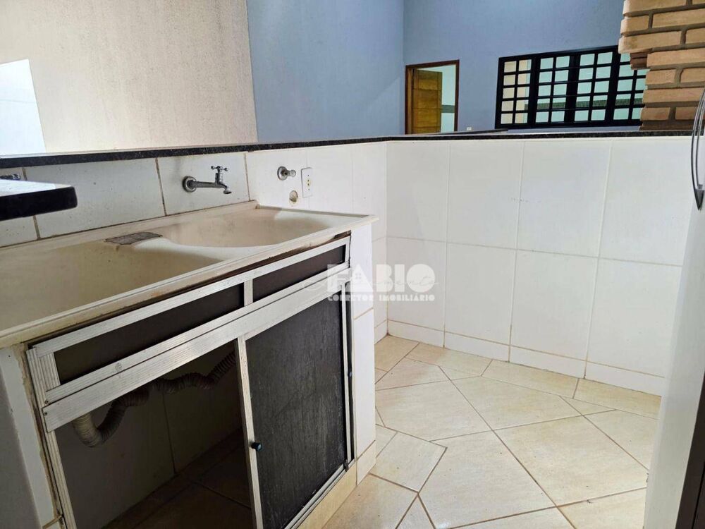 Casa, 3 quartos, 285 m² - Foto 3