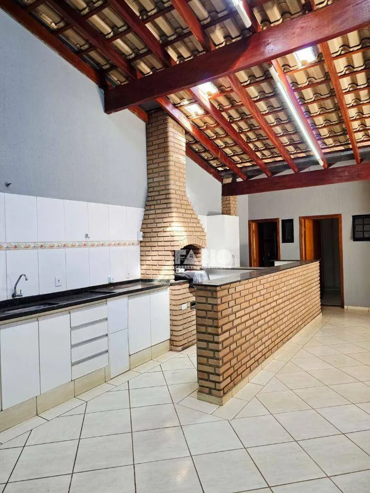 Casa, 3 quartos, 285 m² - Foto 14