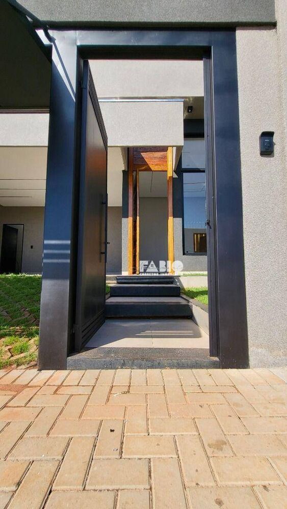 Casa à venda com 3 quartos, 120m² - Foto 4