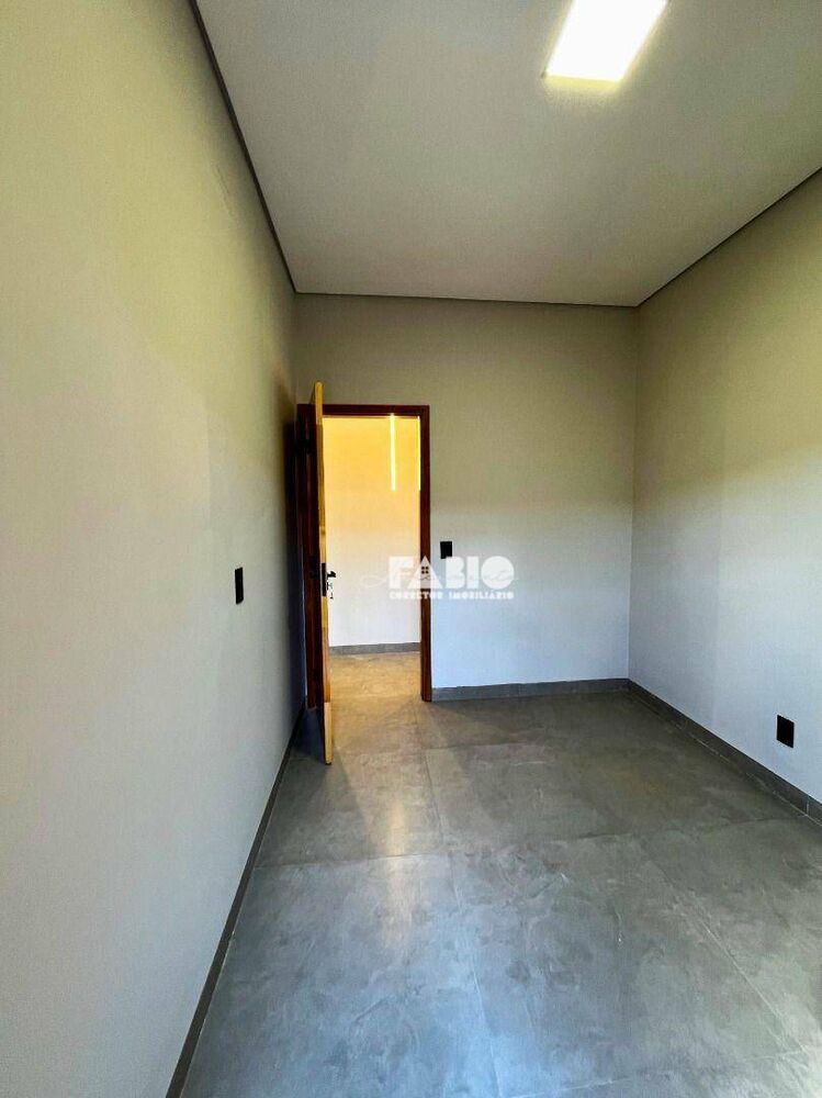 Casa à venda com 3 quartos, 120m² - Foto 14