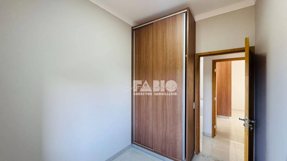 Casa à venda com 3 quartos, 99m² - Foto 10