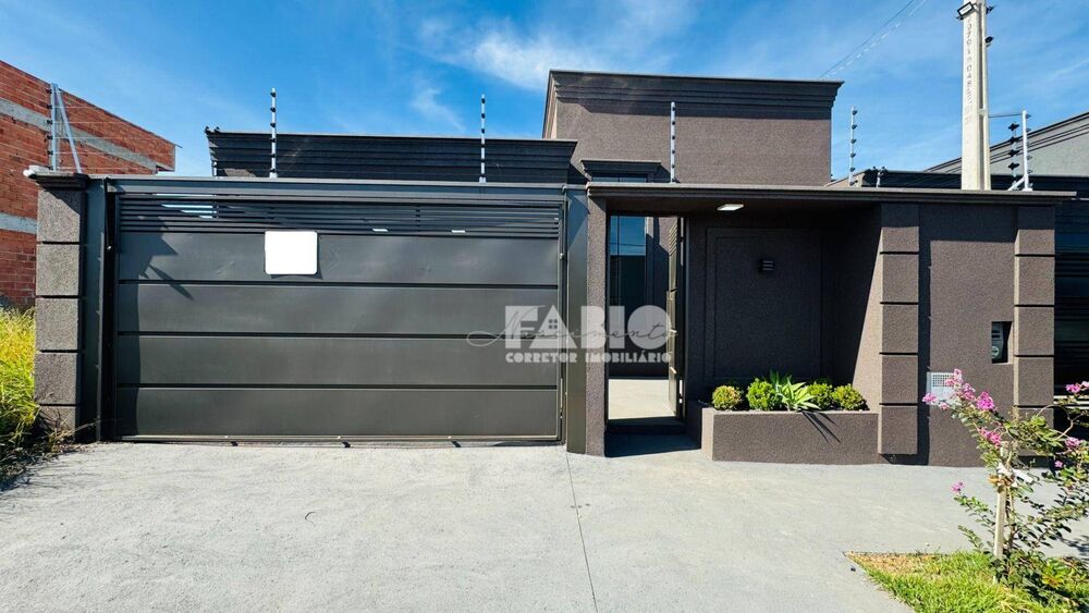 Casa à venda com 3 quartos, 99m² - Foto 2