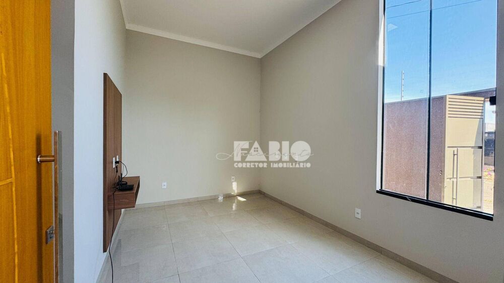 Casa à venda com 3 quartos, 99m² - Foto 5