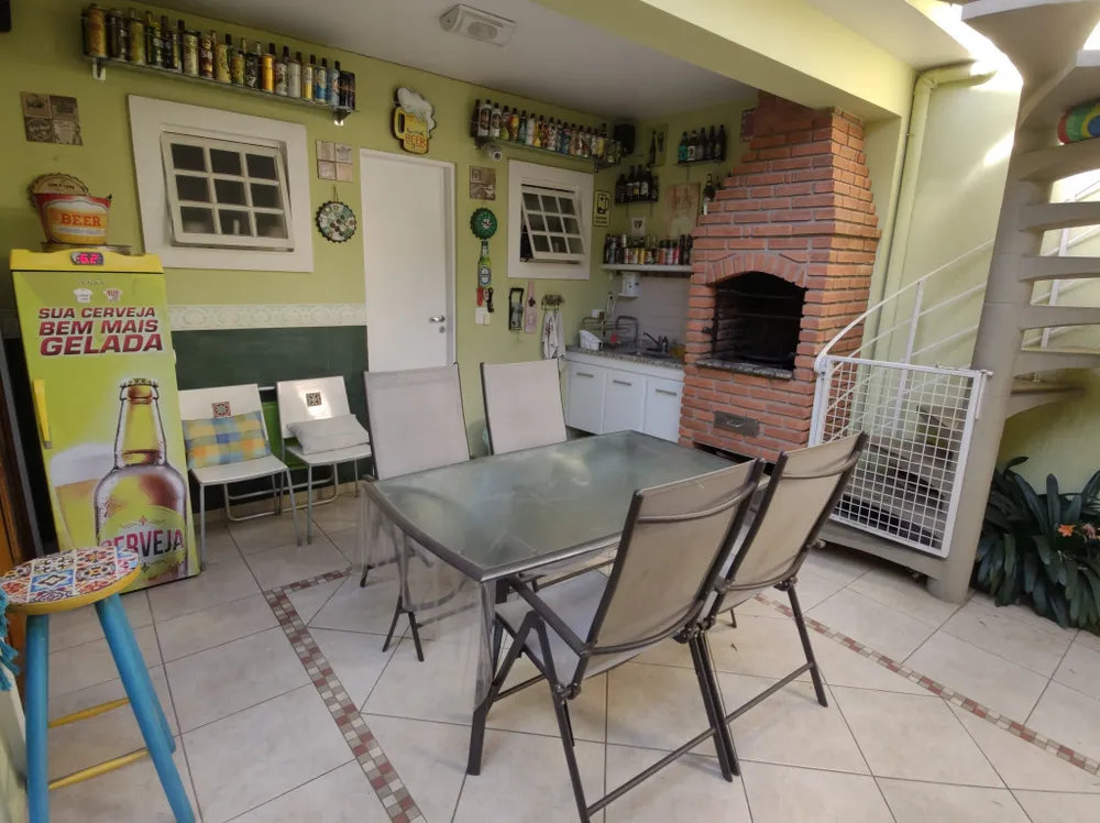 Casa, 3 quartos, 263 m² - Foto 4