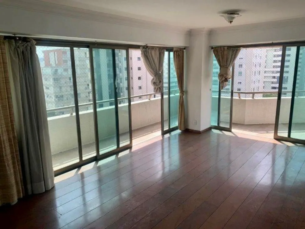 Apartamento, 3 quartos, 192 m² - Foto 2