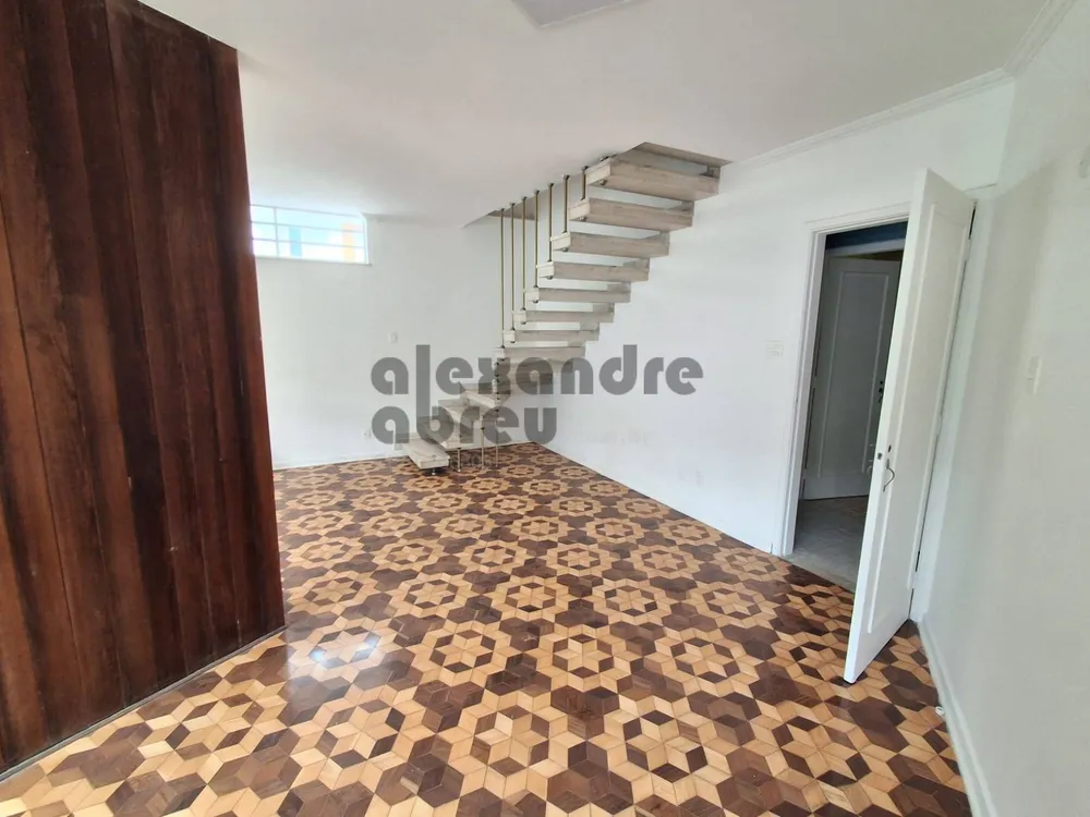 Casa, 3 quartos, 280 m² - Foto 1