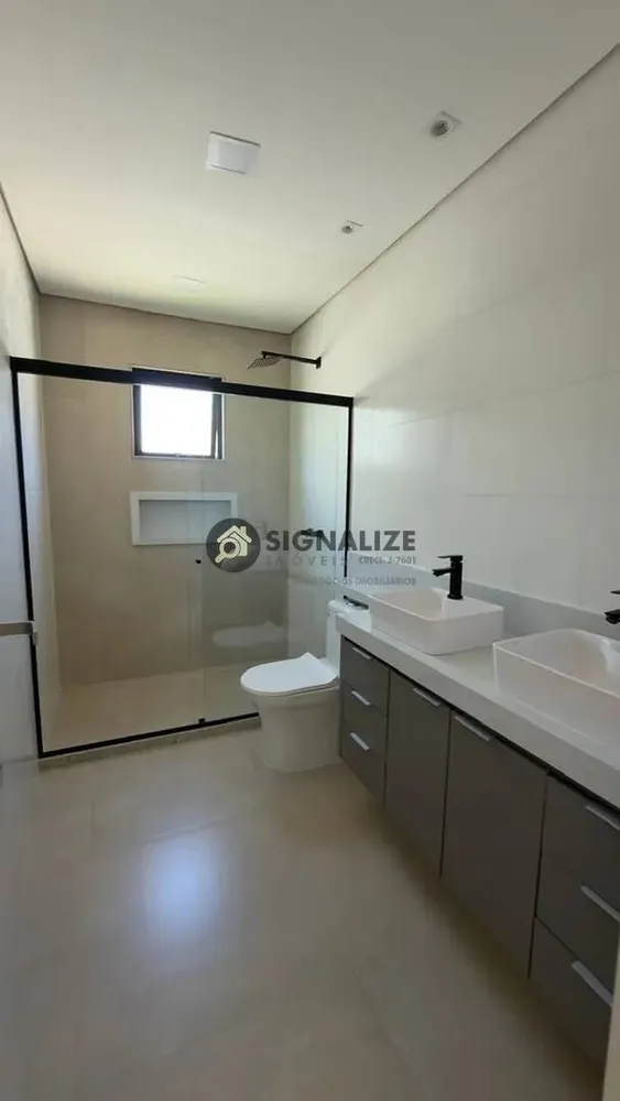 Casa, 3 quartos, 220 m² - Foto 22