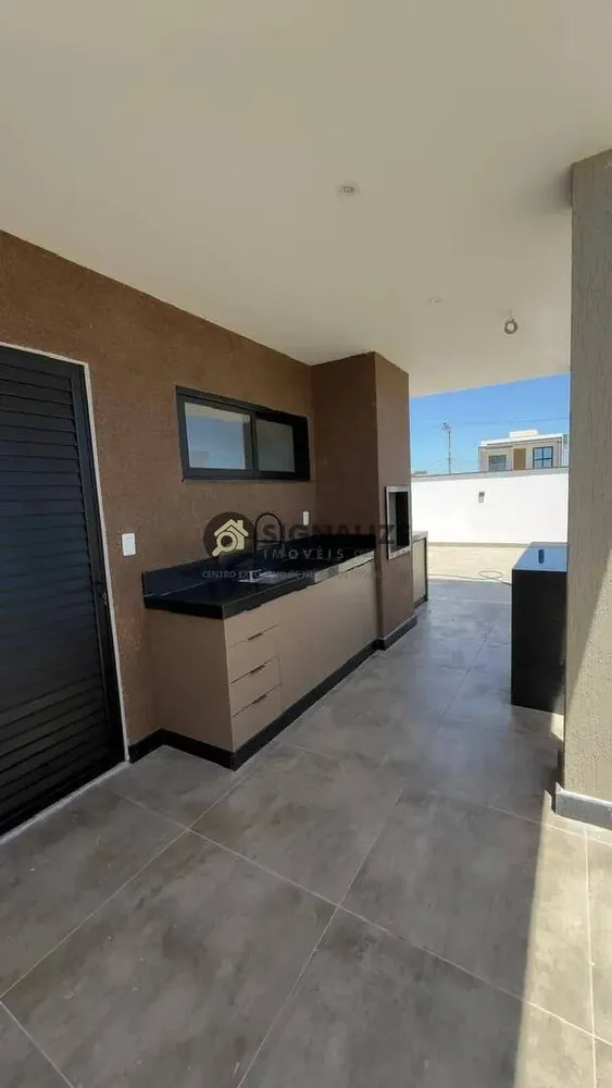Casa, 3 quartos, 220 m² - Foto 8