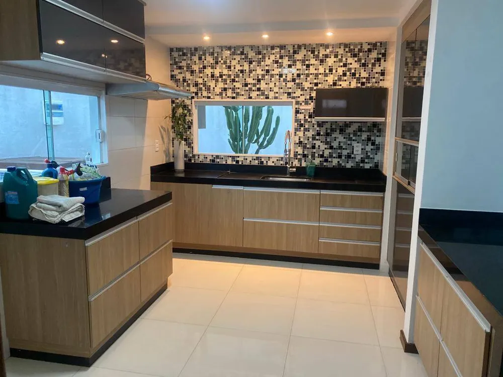 Casa, 4 quartos, 175 m² - Foto 8