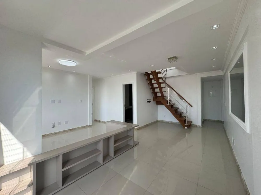 Apartamento, 3 quartos, 196 m² - Foto 4