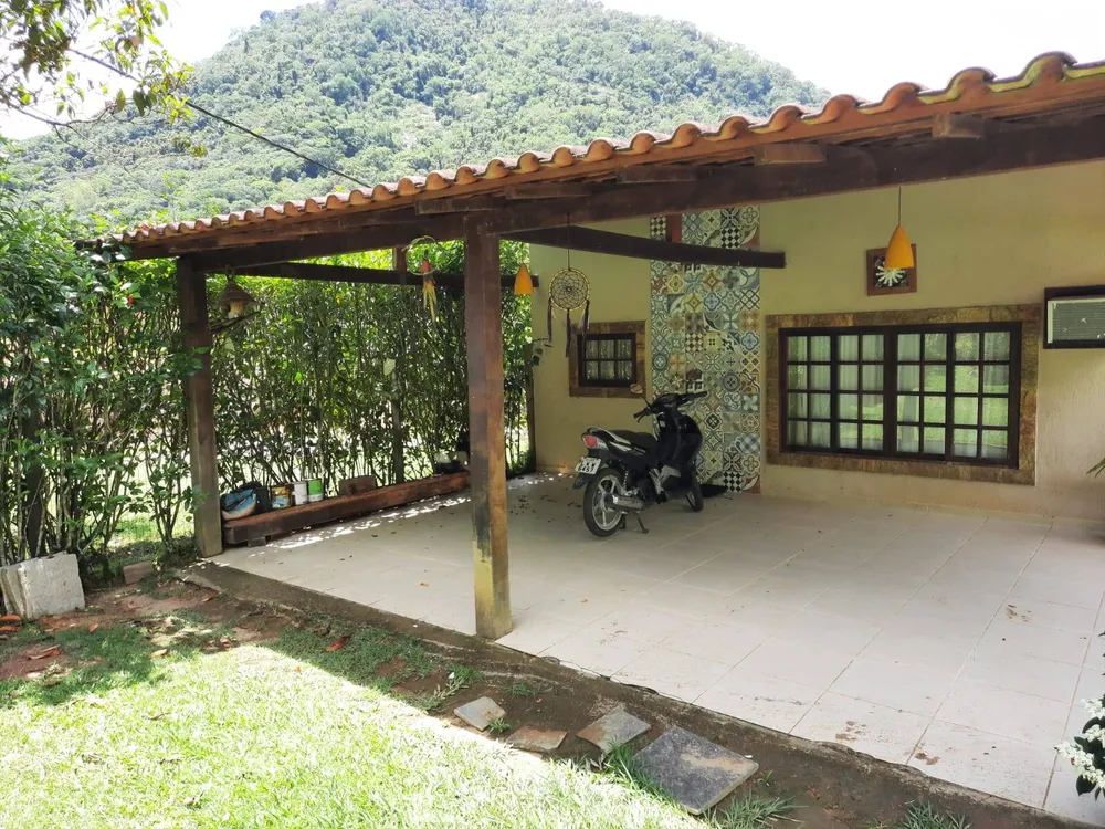 Chácara, 3 quartos, 908 m² - Foto 2