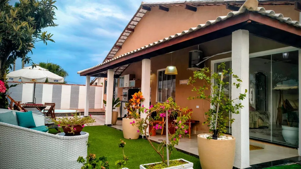 Casa, 3 quartos, 234 m² - Foto 1