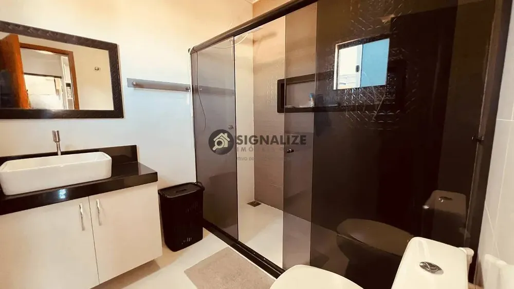 Casa, 3 quartos, 200 m² - Foto 11