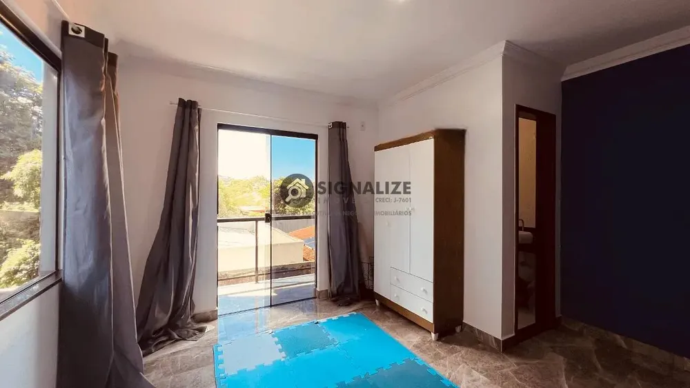 Casa, 3 quartos, 200 m² - Foto 5