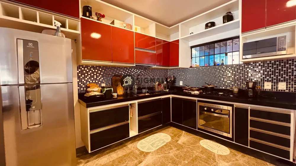 Casa, 3 quartos, 200 m² - Foto 18