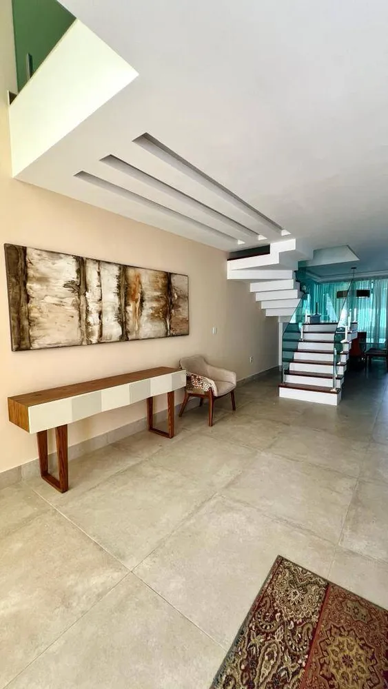 Casa, 4 quartos, 206 m² - Foto 2