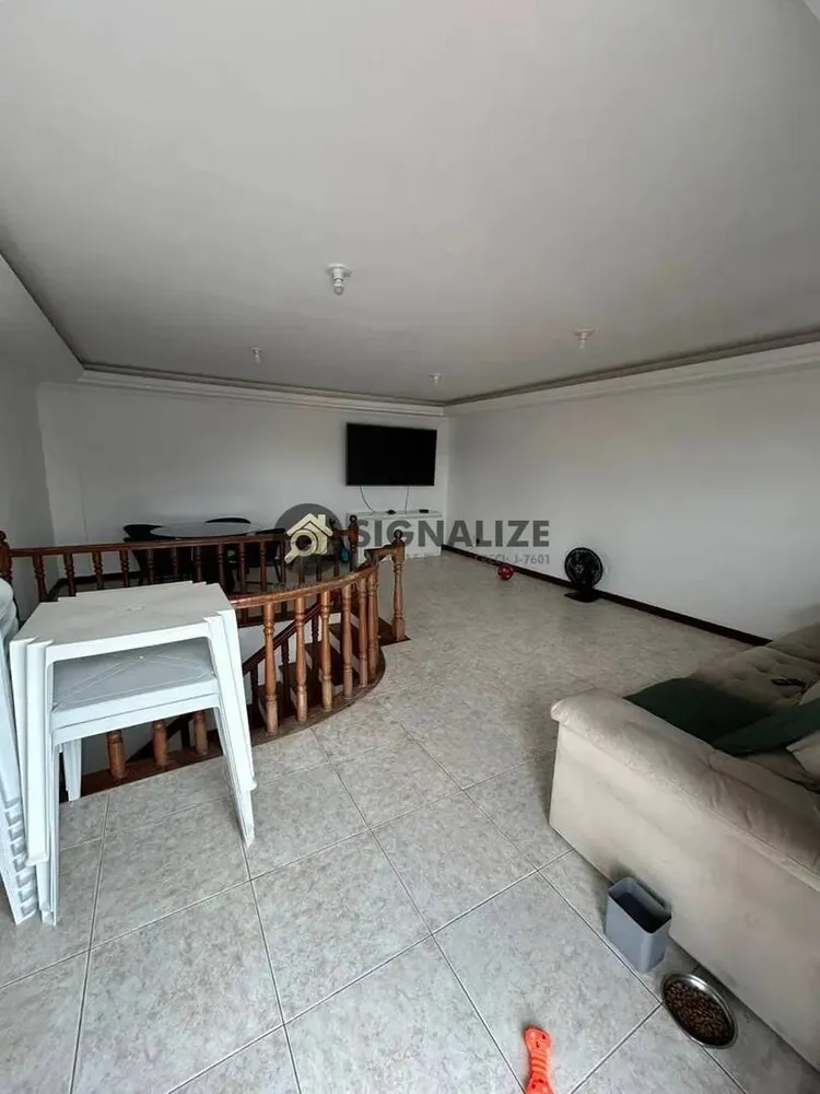 Cobertura, 4 quartos, 220 m² - Foto 5