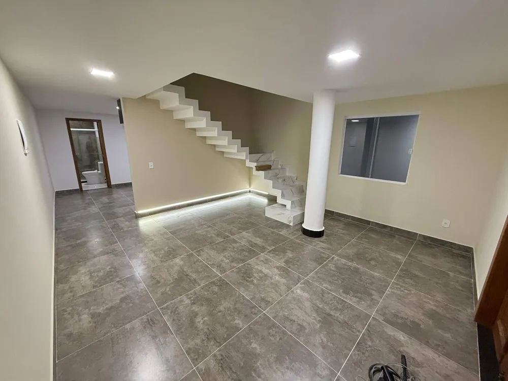 Casa, 3 quartos, 190 m² - Foto 2