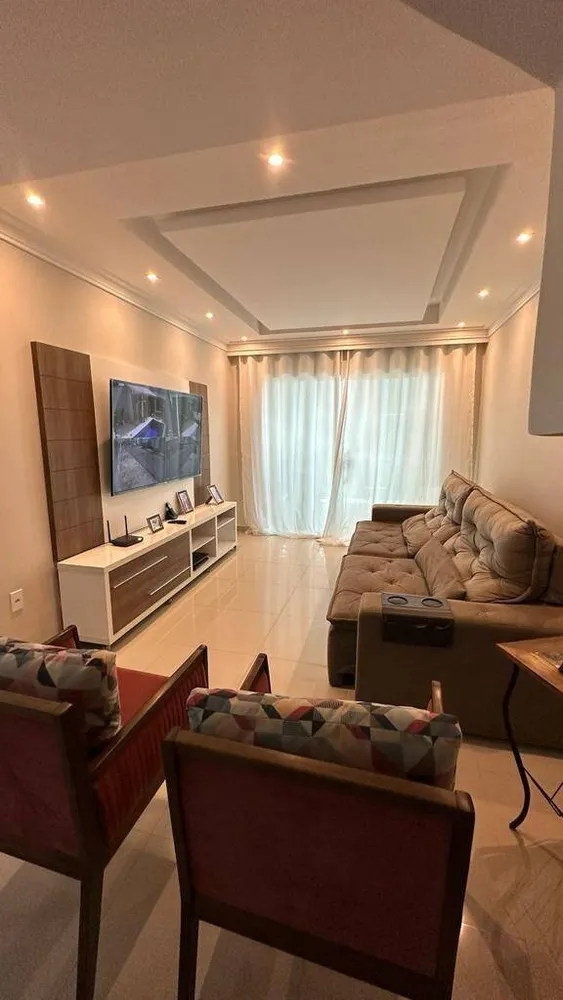 Casa, 4 quartos, 105 m² - Foto 1