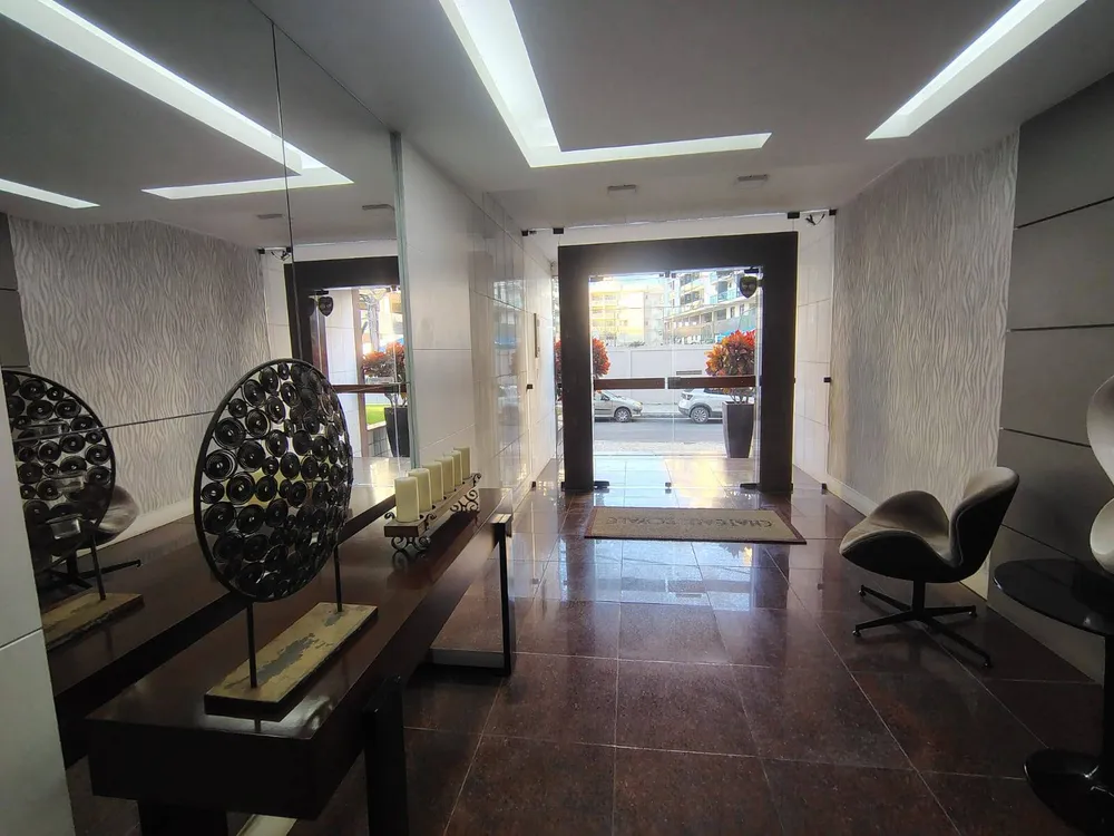 Apartamento, 3 quartos, 136 m² - Foto 2