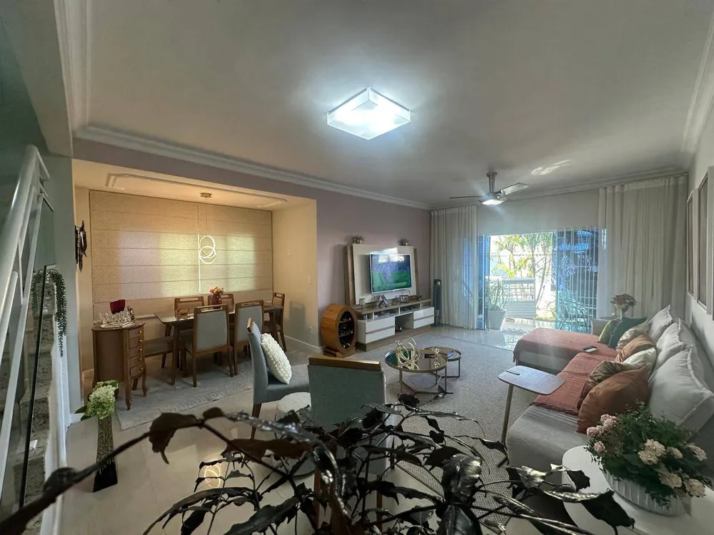 Casa, 5 quartos, 225 m² - Foto 6