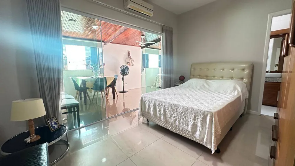 Casa, 5 quartos, 225 m² - Foto 11