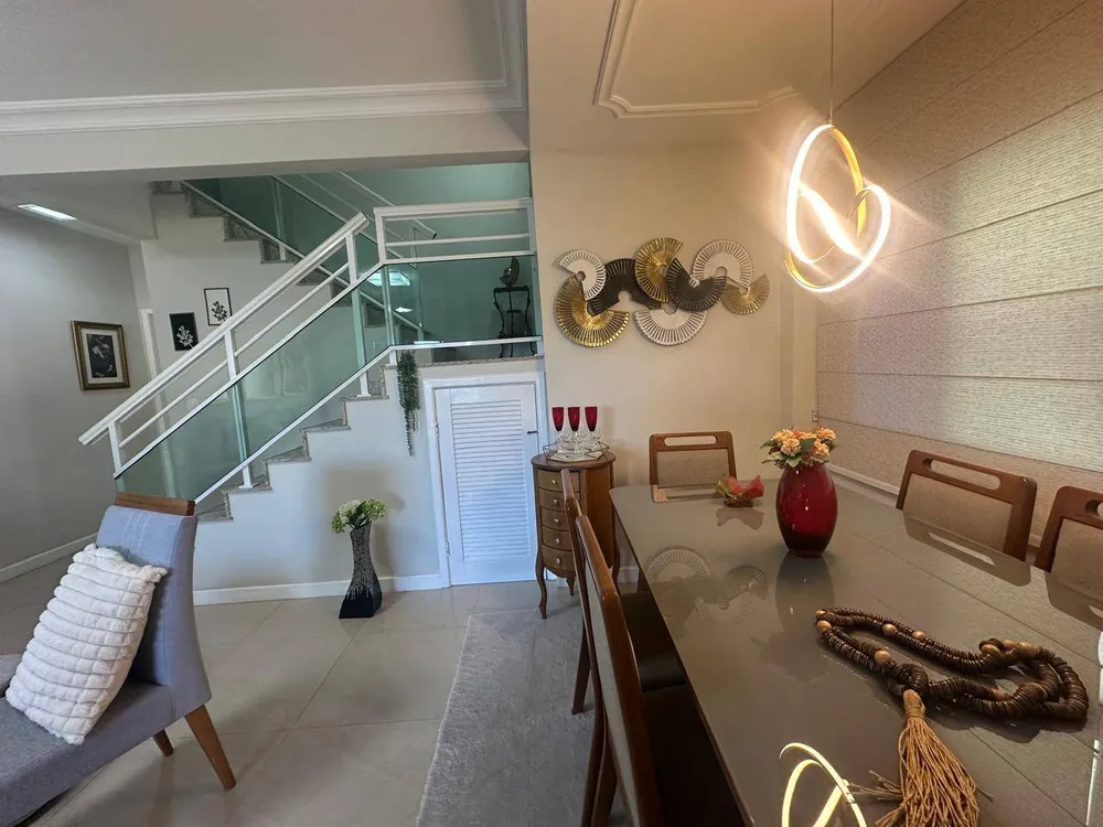 Casa, 5 quartos, 225 m² - Foto 7