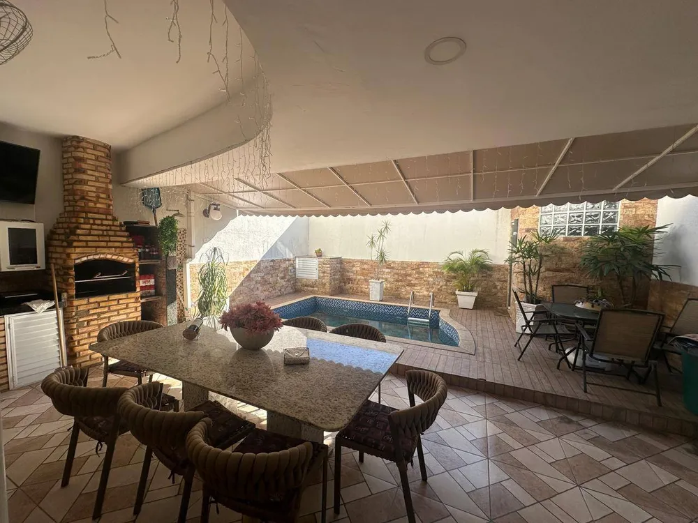 Casa, 5 quartos, 225 m² - Foto 27