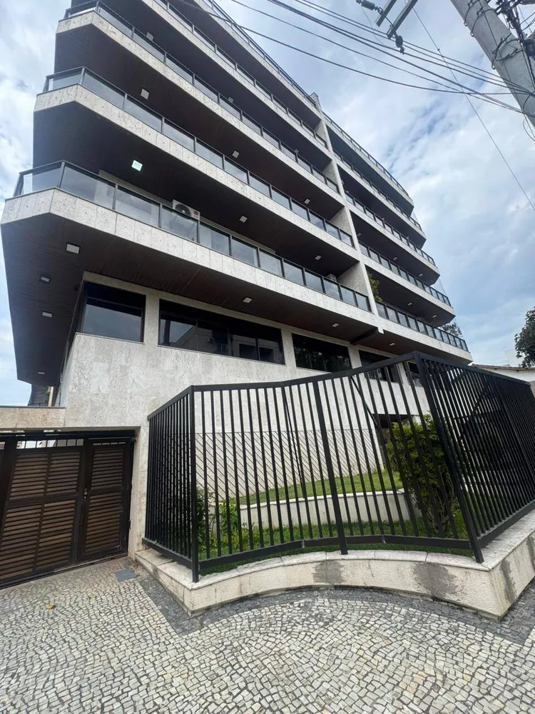 Cobertura, 3 quartos, 190 m² - Foto 1