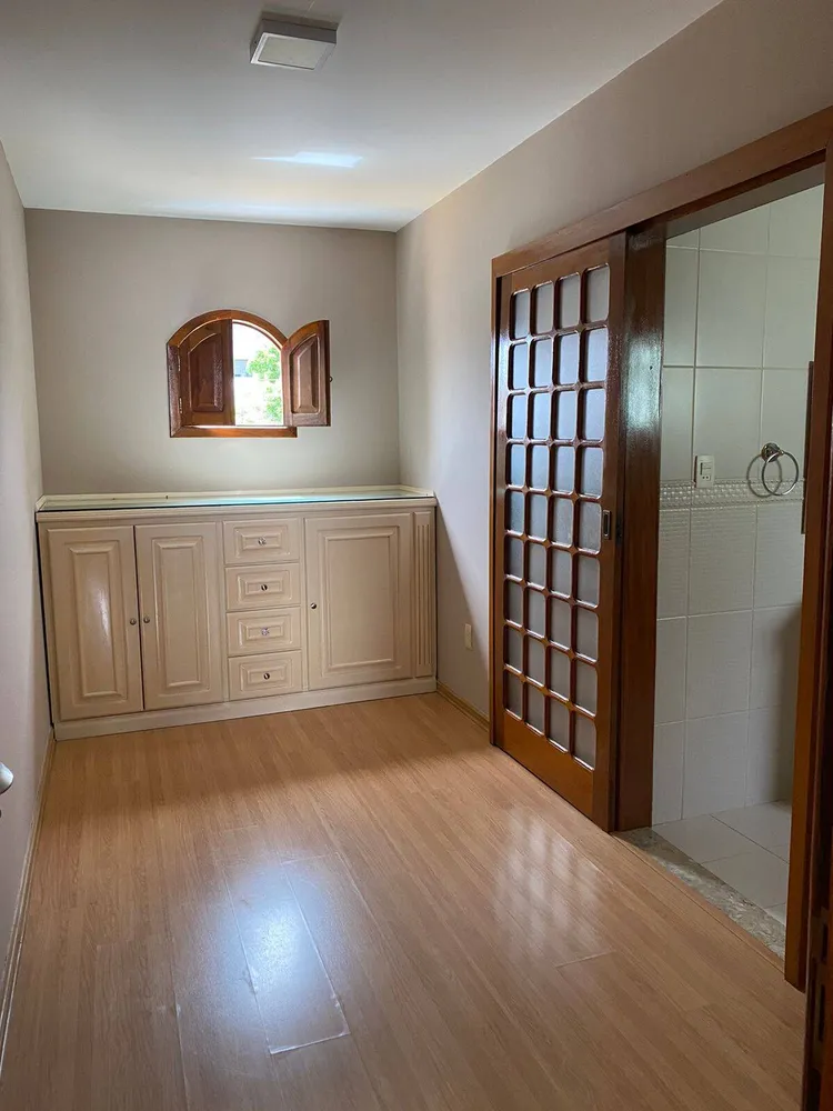 Casa, 4 quartos, 280 m² - Foto 24