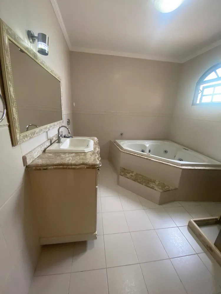 Casa, 4 quartos, 280 m² - Foto 22