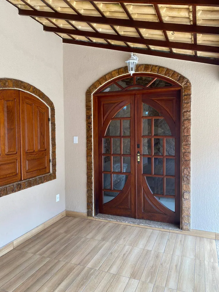 Casa, 4 quartos, 280 m² - Foto 3