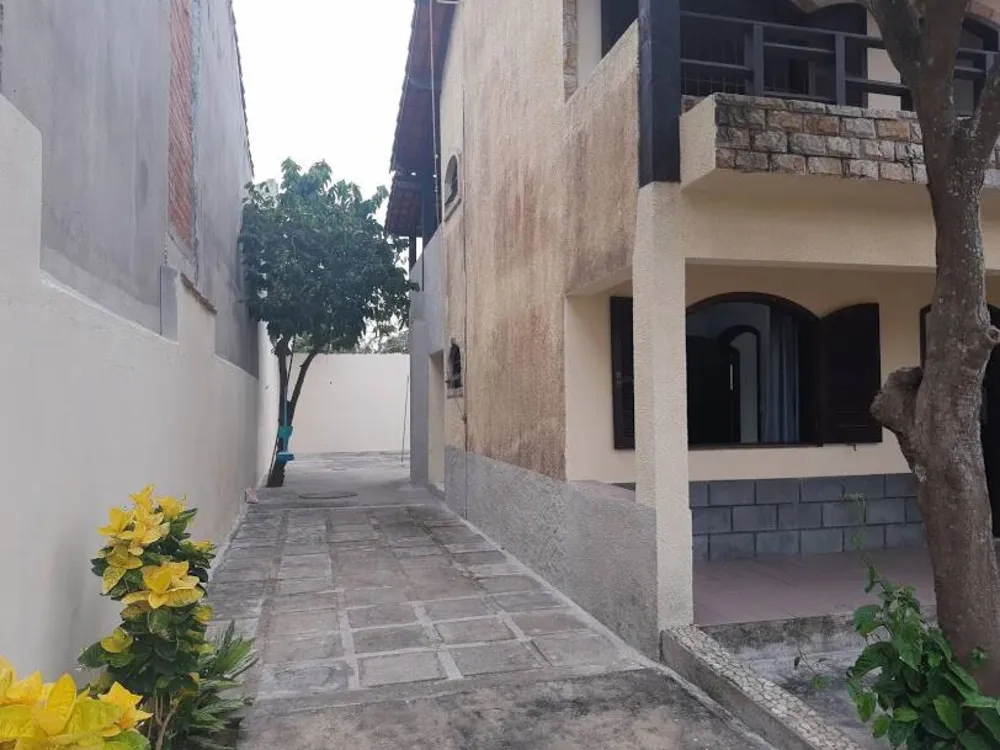 Casa, 4 quartos, 180 m² - Foto 1