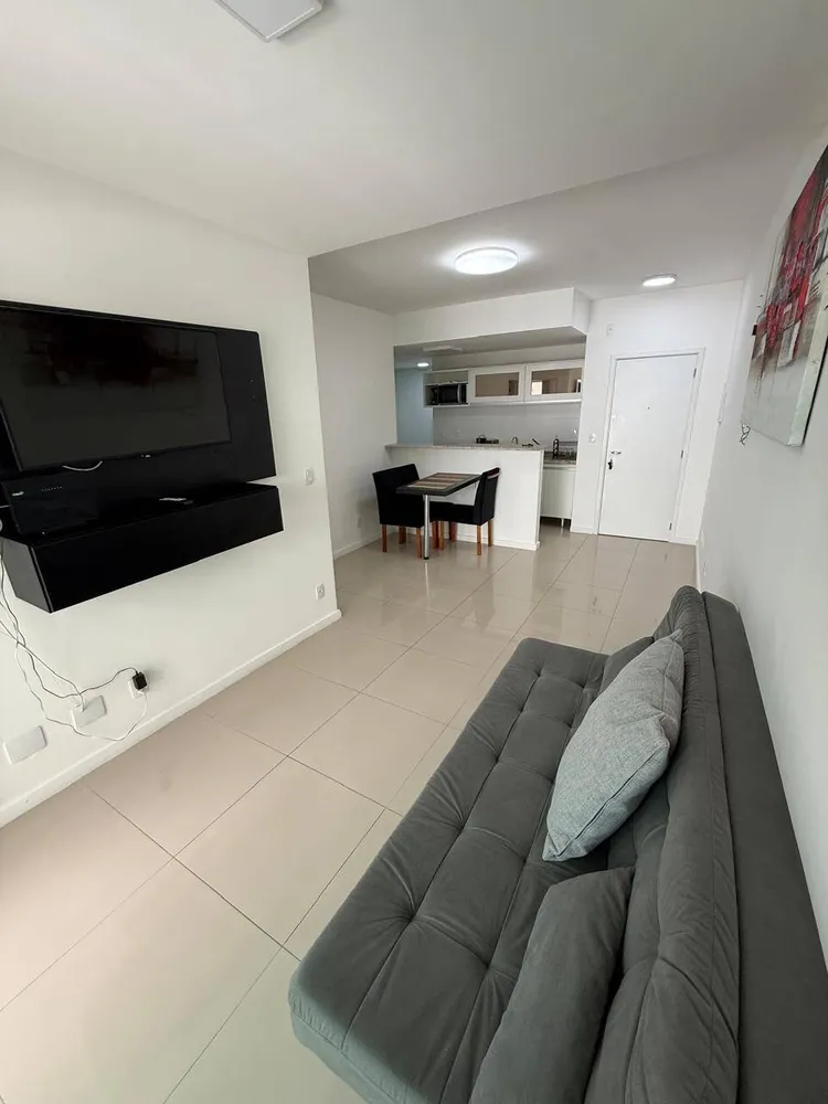 Apartamento, 1 quarto, 76 m² - Foto 4