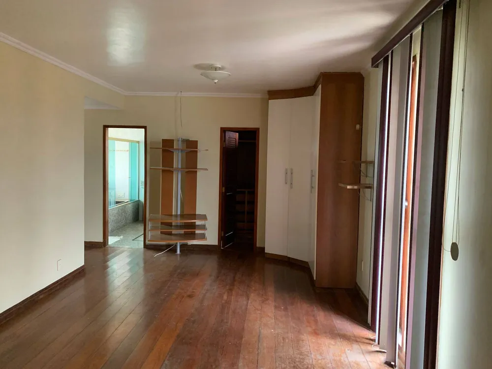 Casa, 6 quartos, 500 m² - Foto 2